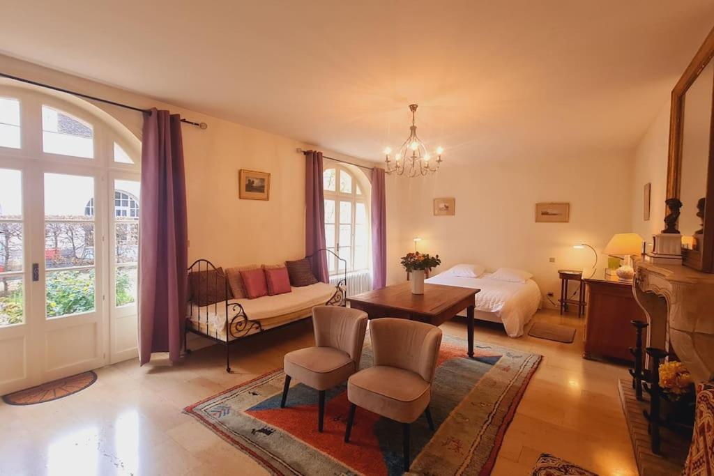 Hotel Bouchardine - Centre - Parking Gratuit - Hospices Beaune  Zewnętrze zdjęcie
